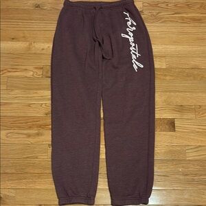 Aeropostale Women Burgundy Sweatpants